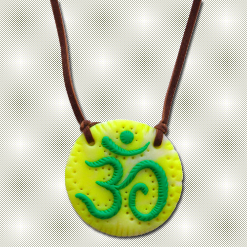 21 Pendant, glow in UV