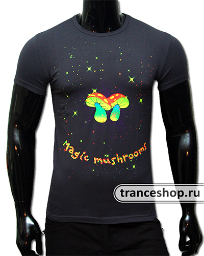 Футболка Magic Mushrooms, светится в УФ Футболка Magic Mushrooms, светится в УФ