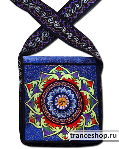 Mandala Embroideed bag, glow in UV