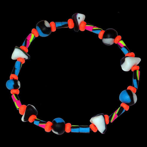 164 Beads, glow in UV